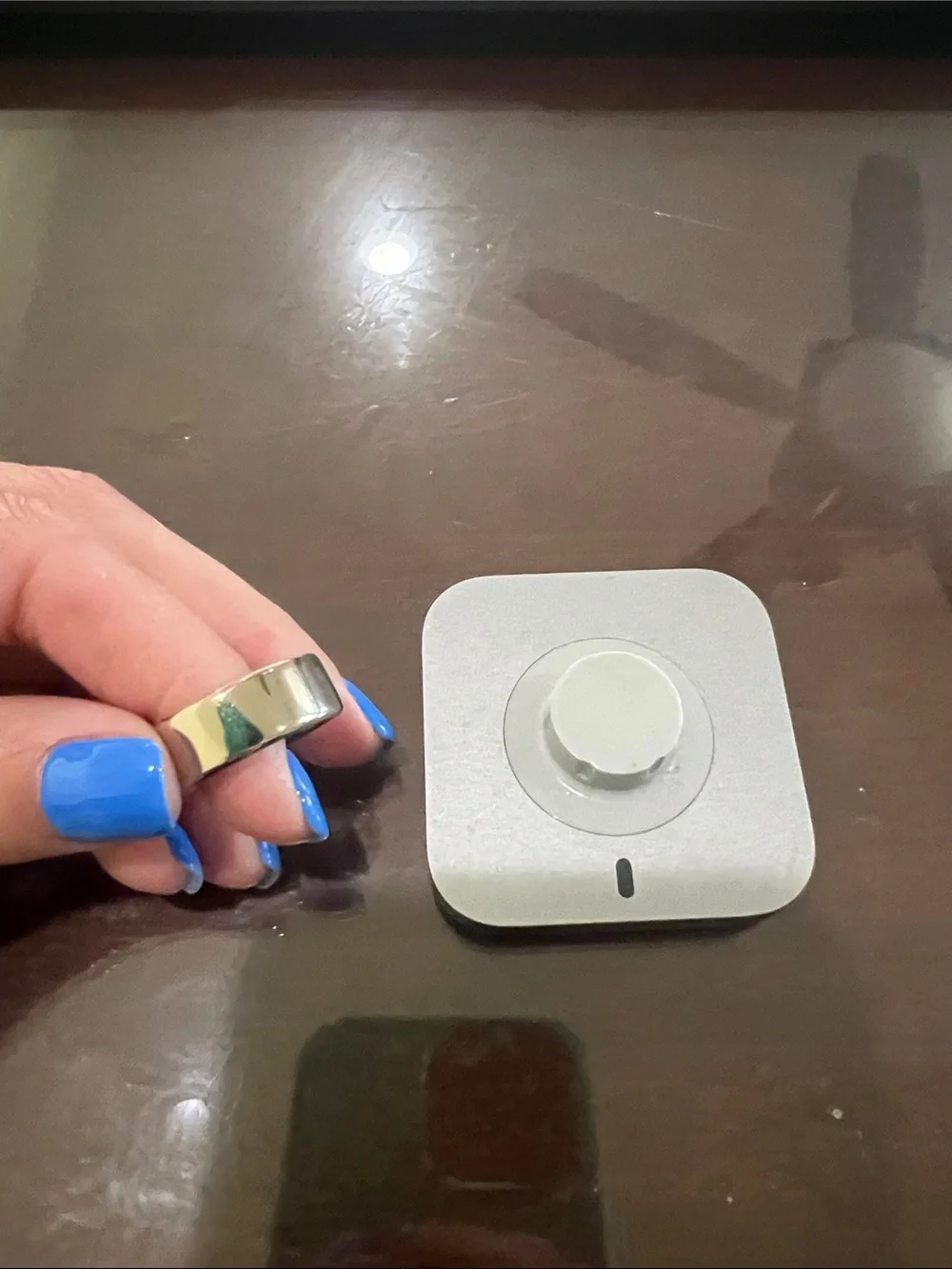 Oura 4 Gold Ring and Charger Dock